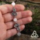 Bracelet celtique Triskel spirales volutes argenté et perle en Labradorite blanche (Pierre Lune arc-en-ciel) médiéval féerique