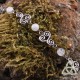 Bracelet celtique Triskel spirales volutes argenté et perle en Labradorite blanche (Pierre Lune arc-en-ciel) médiéval féerique