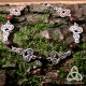 Bracelet celtique Triskel spirales volutes argenté et perle en Grenat rouge foncé médiéval féerique