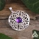 Pendentif médiéval rond et mixte en argent orné d'un noeud celtique et d'entrelacs infinis avec une Améthyste violette