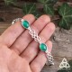 Bracelet médiéval en argent orné d'entrelacs celtiques et de cabochons ovales en Agate vert teintée