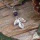 	Collier médiéval féerique orné de petites feuilles elfiques argentées surmontées d'une perle d'Améthyste violette