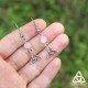 	Boucles d'oreilles noeud celtique Triquetra triangle argenté et perle en Quartz Rose clair. Bijou médiéval féerique.