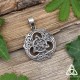 Pendentif médiéval mixte en argent orné d'une Triquetra celtique d'aspect ancien et volutes tribales