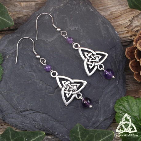 Boucles d'oreilles Liens de l'Amour avec deux Triquetra celtiques entrelacées et Améthyste naturelle violette