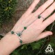 Bracelet de main médiéval féerique Triquetra noeud Celtique triangle infini argenté et gemme Malachite vert forêt, bijou nature