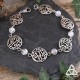 	Bracelet médiéval féerique Arabesques et volutes elfiques rondes entourée de Pierre Lune arc-en-ciel blanche