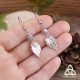 Boucles d'oreilles elfiques en acier inoxydable ornées de feuilles argentées et Labradorite bleue pour mariage médiéval fantasy