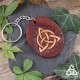 Porte-Clés en cuir médiéval féerique Triquetra noeud celtique marron foncé brun repoussé style païen wicca