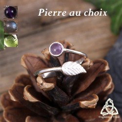 Bague féerique réglable en argent 925 ornée d'une feuille elfique avec ses nervures et d'une pierre gemme naturelle