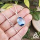 Pendentif féerique en Argent 925 et Agate bleue ovale sertie griffes, sur chaine elfique mailles torsadées