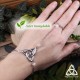 Bracelet de main féerique Triquetra ornée d'entrelacs en acier inoxydable et Pierre Lune blanche, pour mariage médiéval