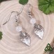 Boucles d'oreilles elfiques en acier inox ornées de feuilles argentées et Pierre Lune blanche pour mariage médiéval fantasy