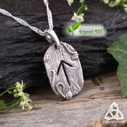 Collier Mirddin - bijou artisanal en argent 925 avec rune Tiwaz , rune du Dieu Tyr