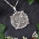 Pendentif Croix de Brigid en argent – vue de face de la croix celtique et chaîne gourmette torsadée