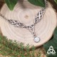 Collier Odalyne, entrelacs elfiques argentés et Pierre de Lune arc-en-ciel blanche - bijou d'Arwen pour mariage médiéval fantasy